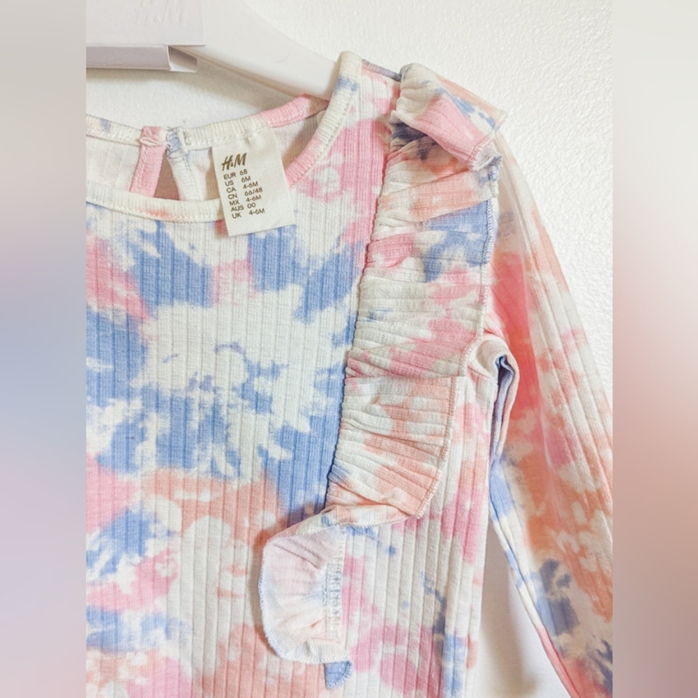 H&M Tie Dye Ruffled Tee & Pants Set (4-6)